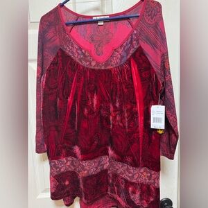 Unity World Wear Red Paisley Velvet Long Sleeve Top